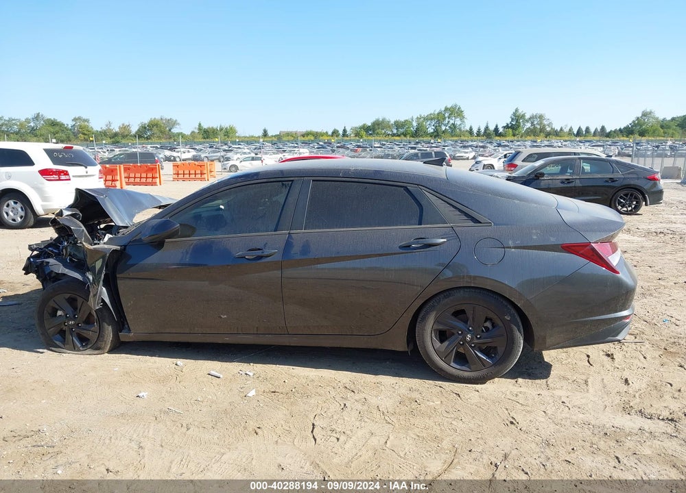 2021 HYUNDAI ELANTRA SEL VIN: 5NPLM4AG4MH034729