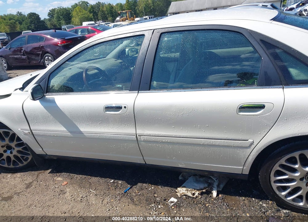 2005 VOLVO S80 T6 VIN: YV1TS911751401267