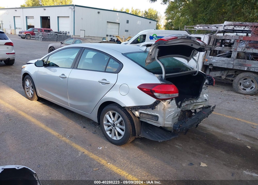 2017 KIA FORTE LX VIN: 3KPFL4A70HE015881