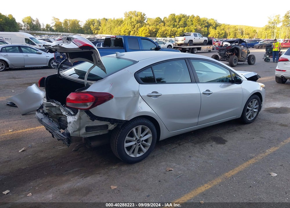 2017 KIA FORTE LX VIN: 3KPFL4A70HE015881