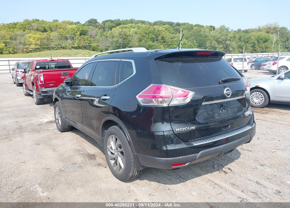 2015 NISSAN ROGUE SL VIN: 5N1AT2MV3FC821402