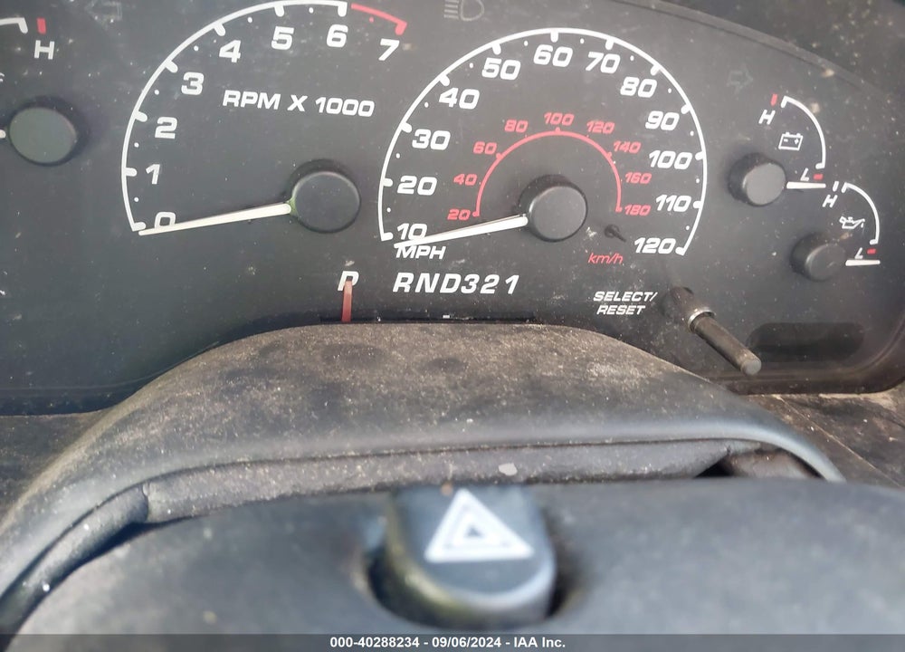 2002 FORD EXPLORER XLS VIN: 1FMZU72K52UD35541