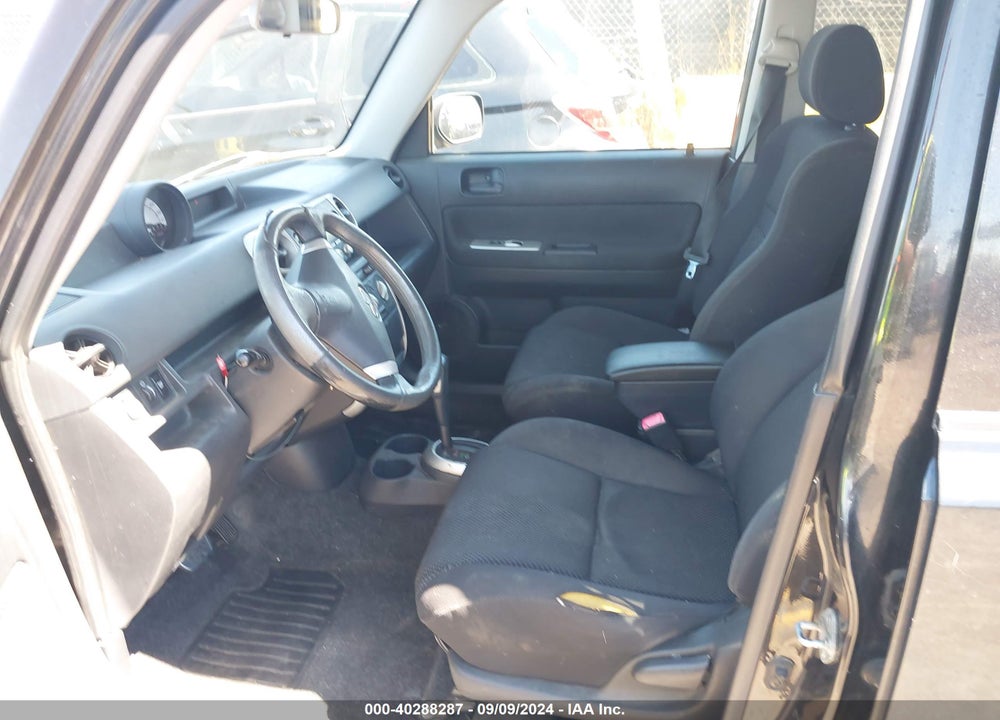 2006 SCION XB VIN: JTLKT324564044079