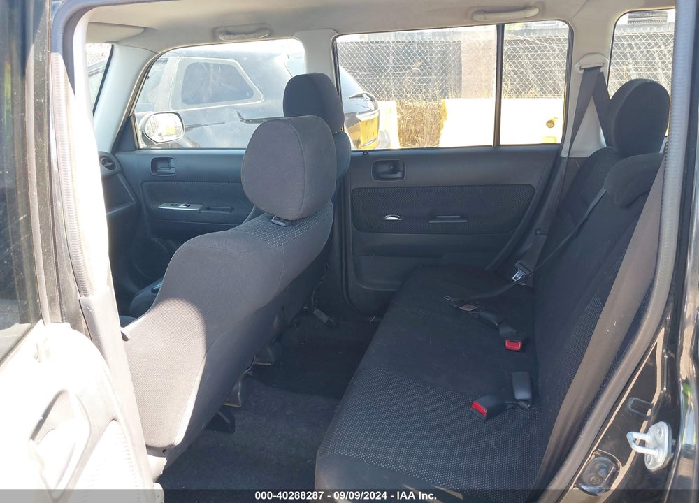 2006 SCION XB VIN: JTLKT324564044079