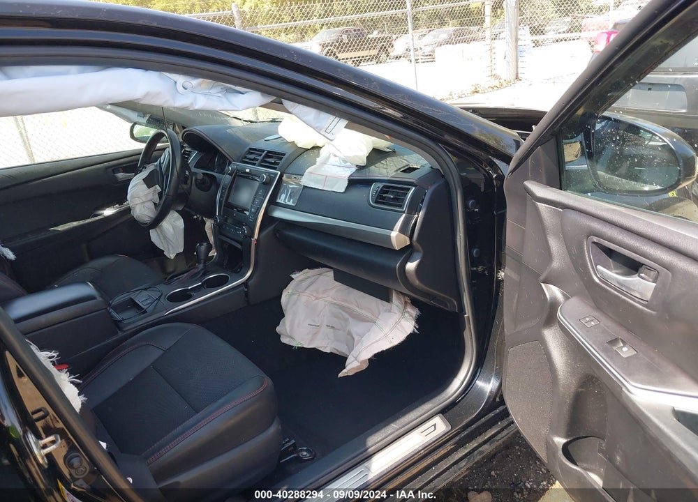 2016 TOYOTA CAMRY HYBRID SE VIN: 4T1BD1FK4GU190475