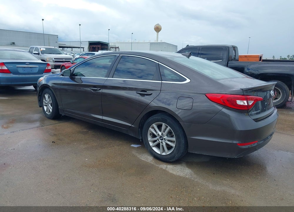 2017 HYUNDAI SONATA VIN: 5NPE24AF1HH563566