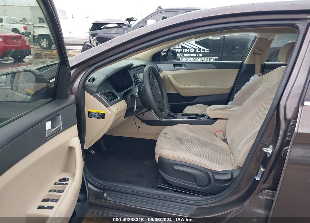 2017 HYUNDAI SONATA VIN: 5NPE24AF1HH563566