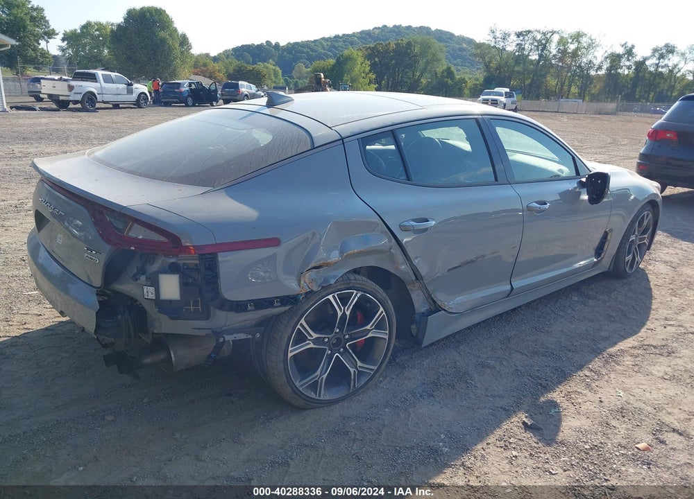 2020 KIA STINGER GT2 VIN: KNAE55LC0L6075631