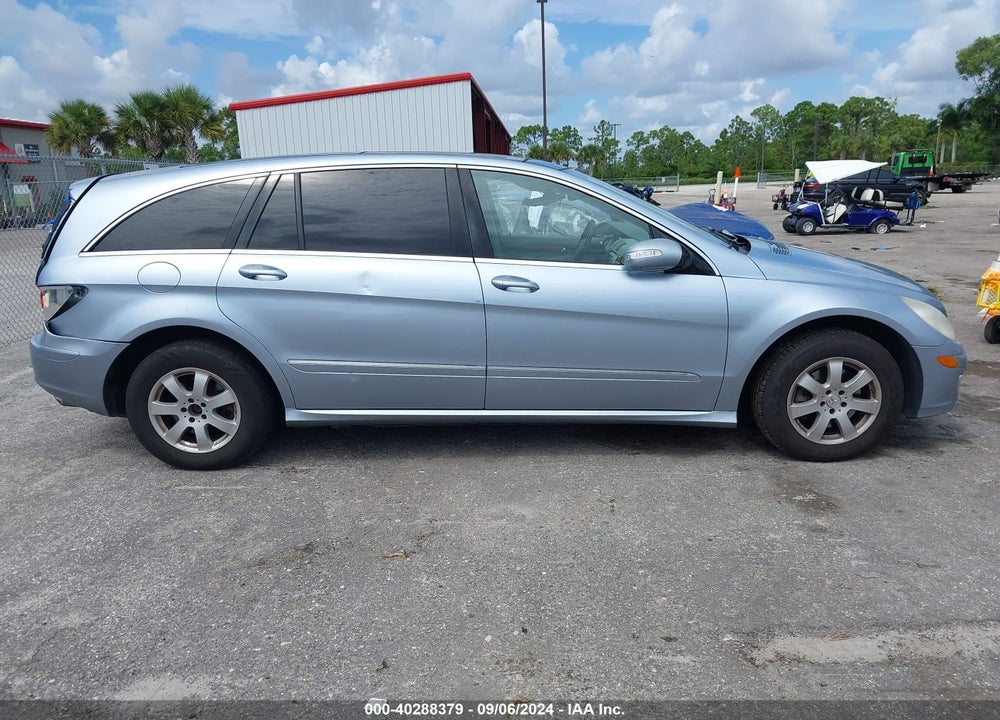 2007 MERCEDES-BENZ R 350 4MATIC VIN: 4JGCB65EX7A053559