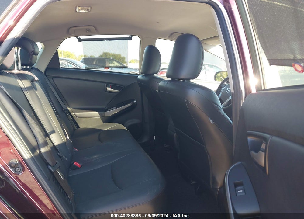 2013 TOYOTA PRIUS THREE SE VIN: JTDKN3DU5D5585790