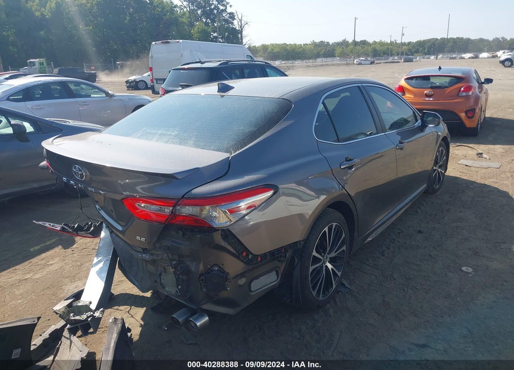 2019 TOYOTA CAMRY SE VIN: 4T1B11HK2KU792709