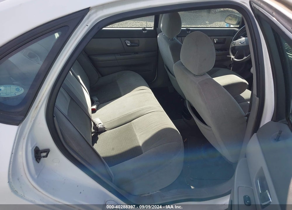 2003 FORD TAURUS SES VIN: 1FAFP55203G168140
