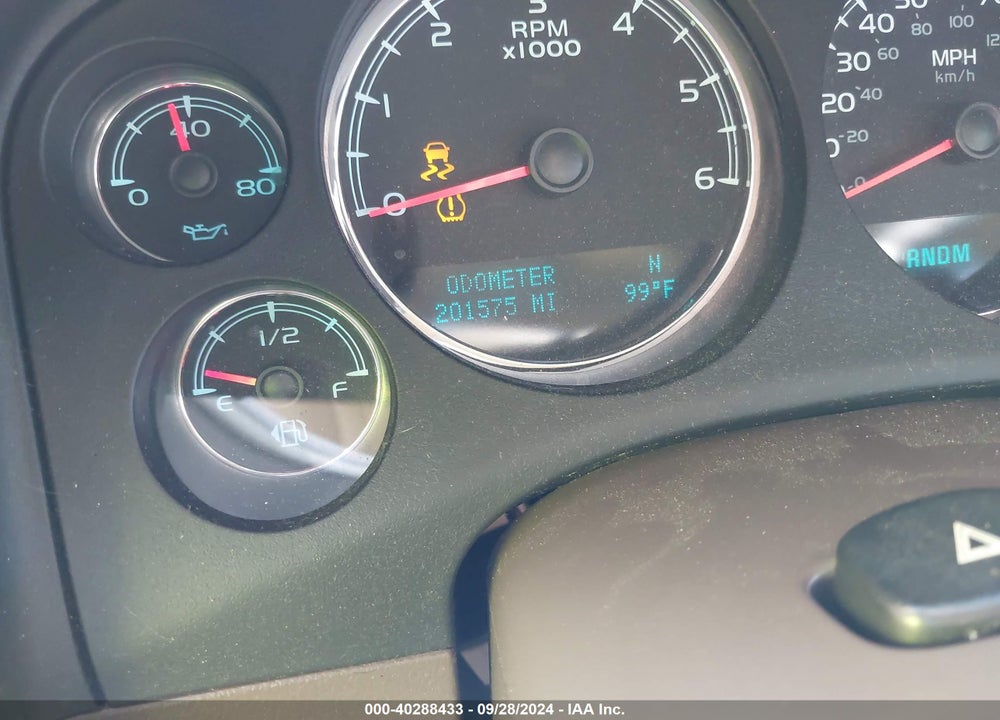 2012 CHEVROLET TAHOE LS VIN: 1GNSCAE00CR248674