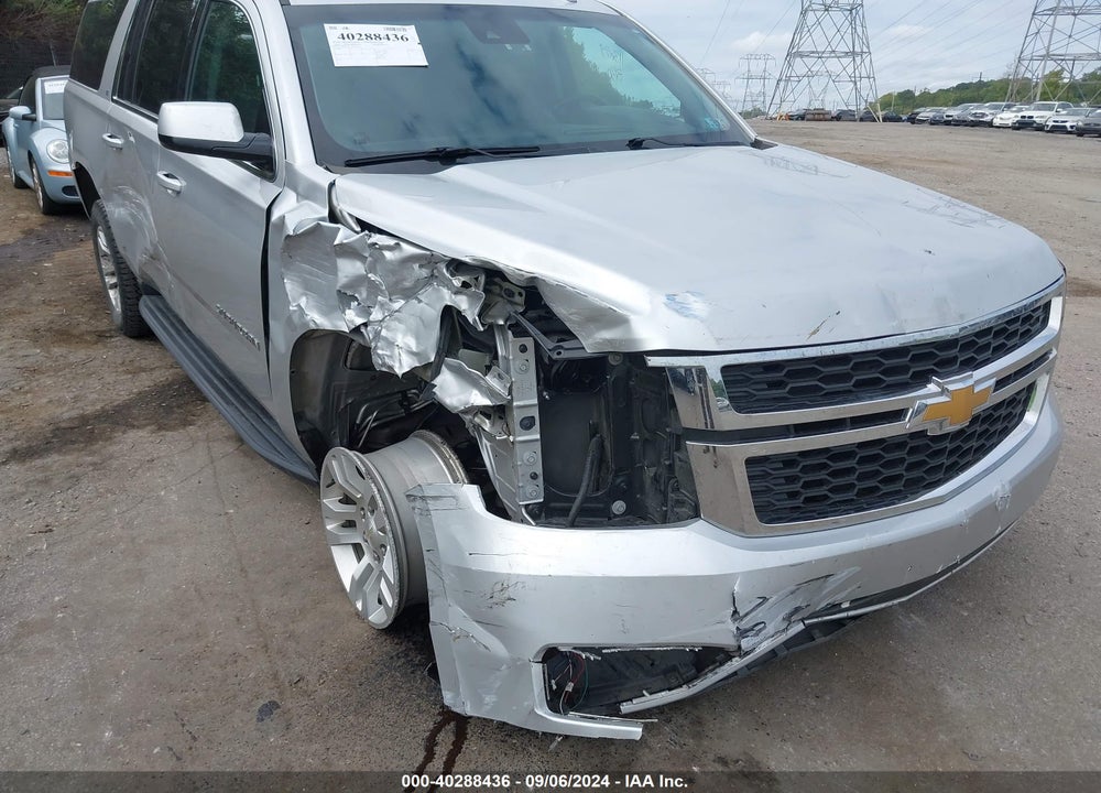 2018 CHEVROLET SUBURBAN LT VIN: 1GNSKHKC0JR361449