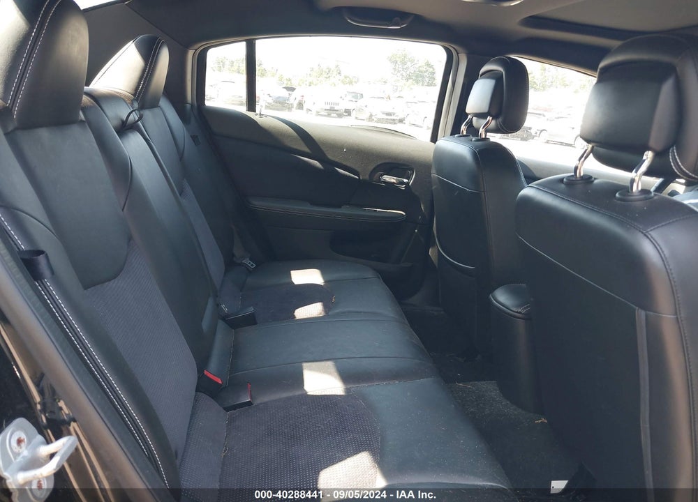 2012 CHRYSLER 200 VIN: 1C3CCBHGXCN305938