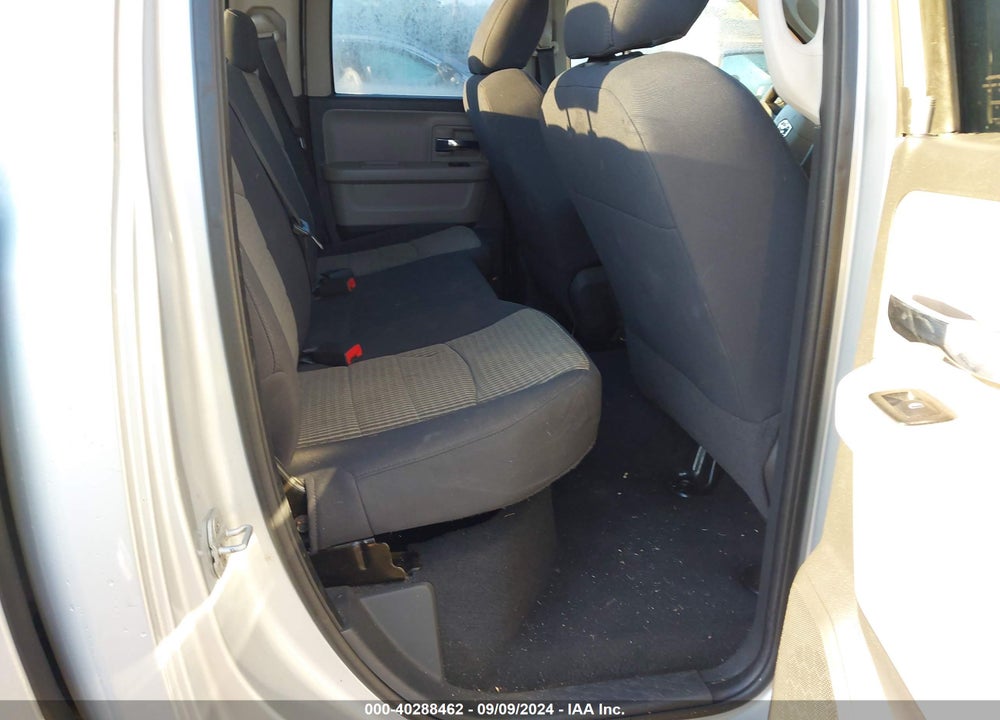 2010 DODGE RAM 1500 SLT/SPORT/TRX VIN: 1D7RV1GT6AS240373