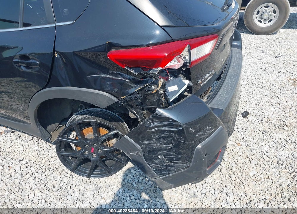 2018 SUBARU CROSSTREK LIMITED VIN: JF2GTAMC1JH244048