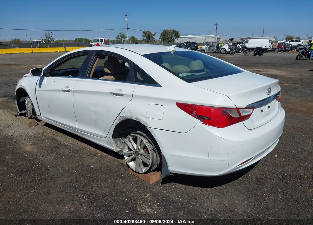 2011 HYUNDAI SONATA GLS VIN: 5NPEB4AC3BH165630