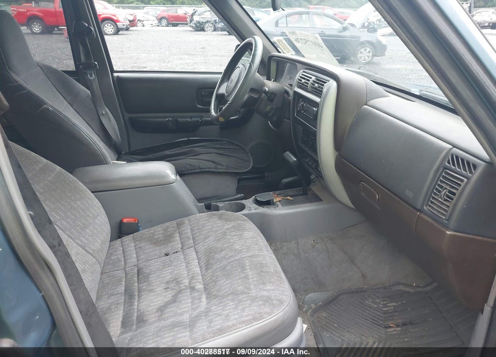 1997 JEEP CHEROKEE SPORT VIN: 1J4FJ68S5VL537415