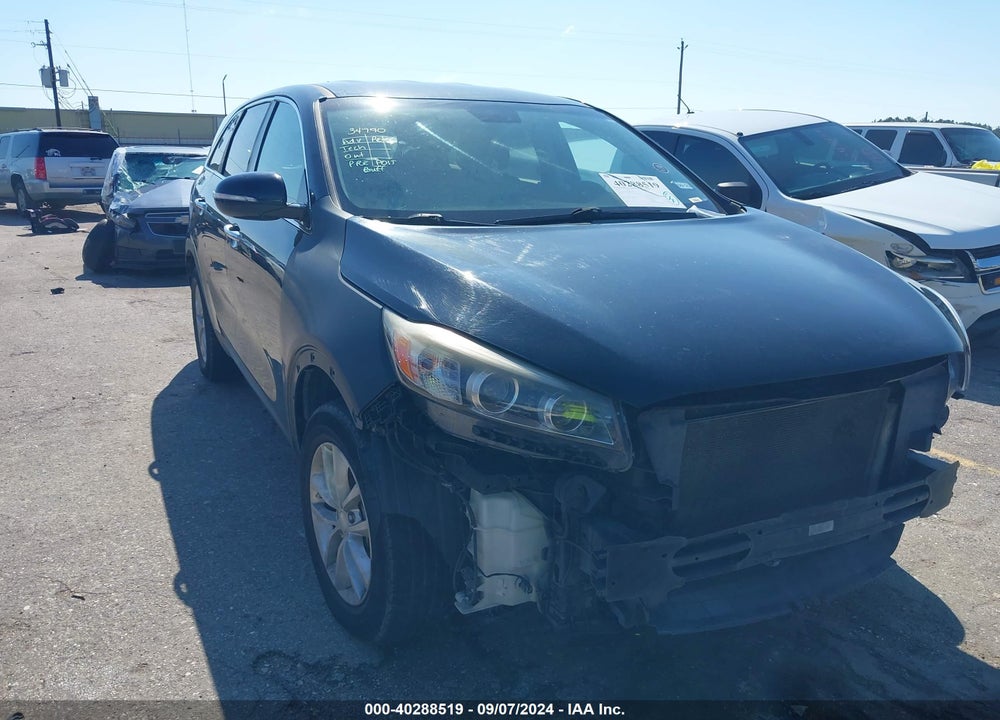 2016 KIA SORENTO 2.4L L VIN: 5XYPG4A32GG100115