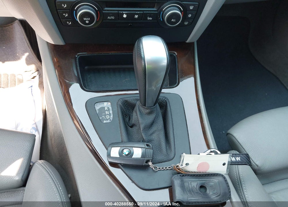 2011 BMW 328I VIN: WBAPH5G52BNM72953