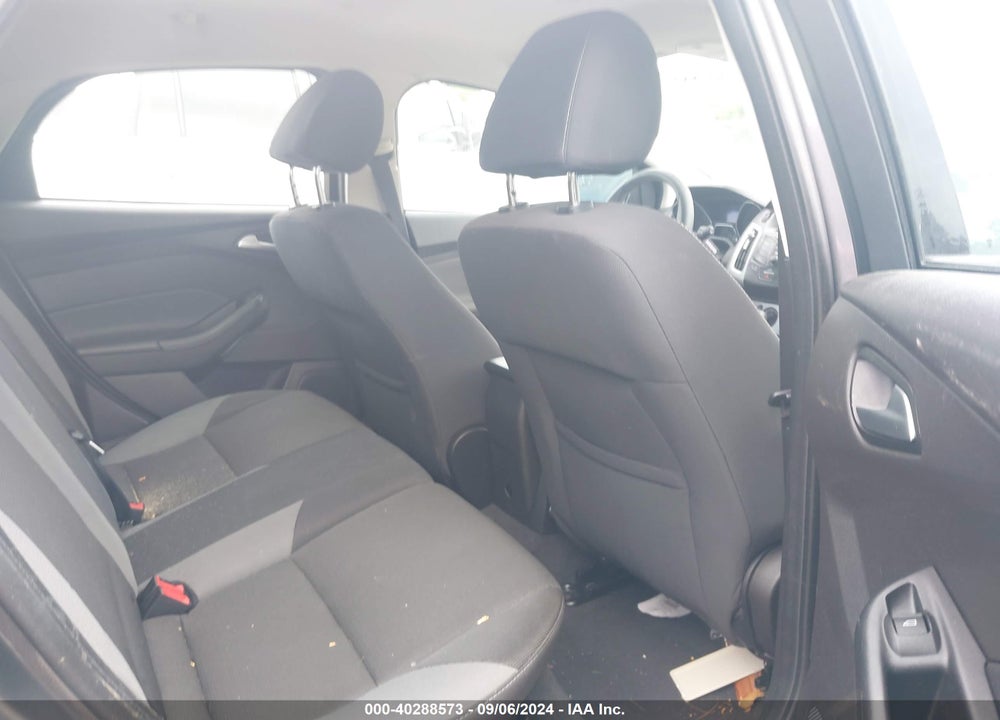 2013 FORD FOCUS SE VIN: 1FADP3K21DL239953