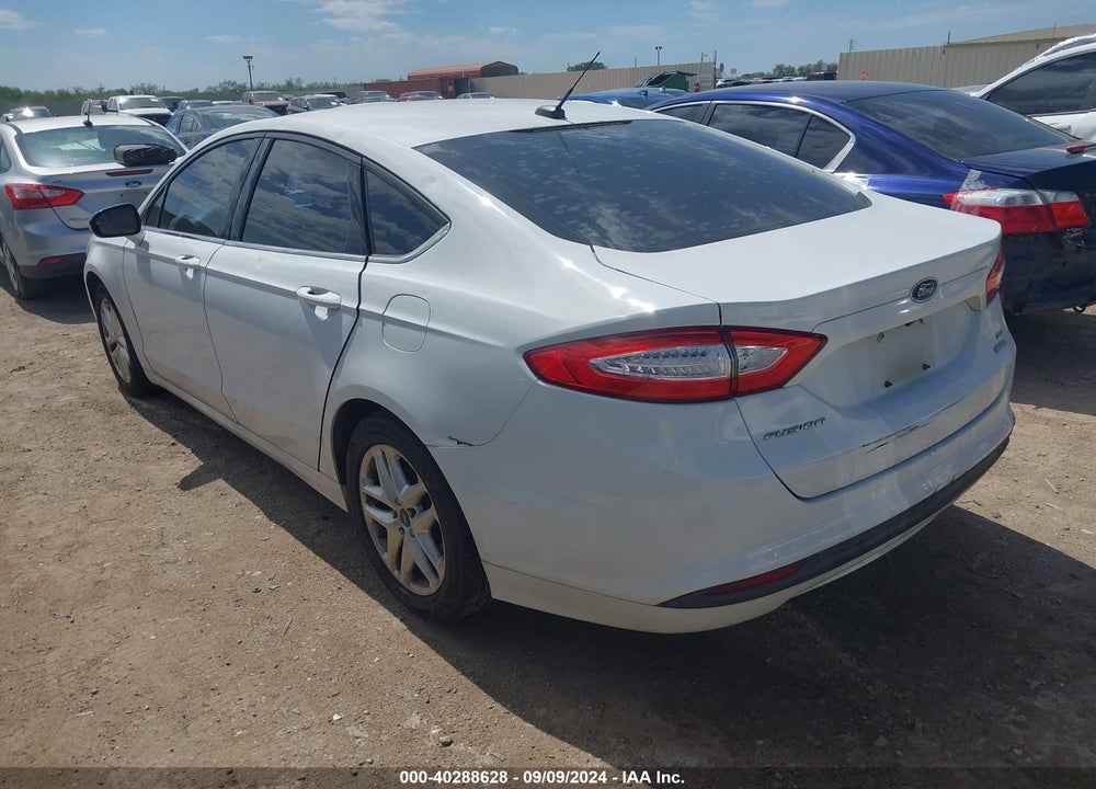 2015 FORD FUSION SE VIN: 1FA6P0HD8F5125245