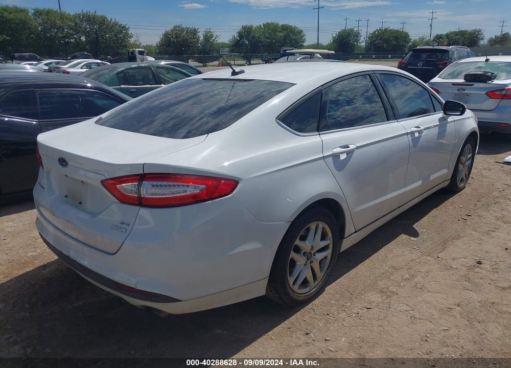2015 FORD FUSION SE VIN: 1FA6P0HD8F5125245