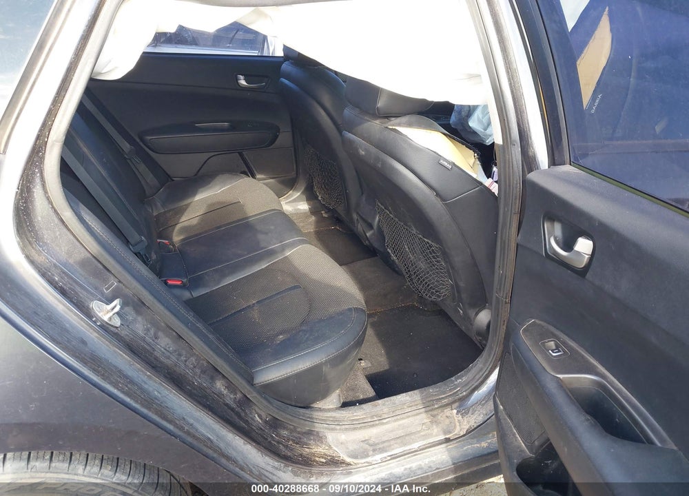 2019 KIA OPTIMA VIN: 5XXGT4L3XKG314968
