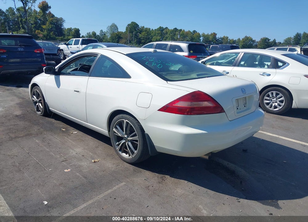 2005 HONDA ACCORD 3.0 EX VIN: 1HGCM82655A011080