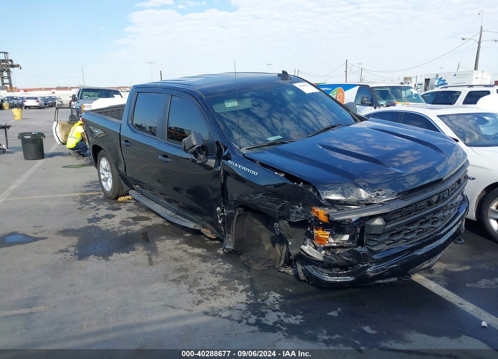 2024 CHEVROLET SILVERADO 1500 2WD SHORT BED CUSTOM VIN: 1GCPABEK0RZ183877
