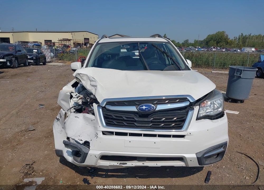 2017 SUBARU FORESTER 2.5I PREMIUM VIN: JF2SJAGC3HH584386