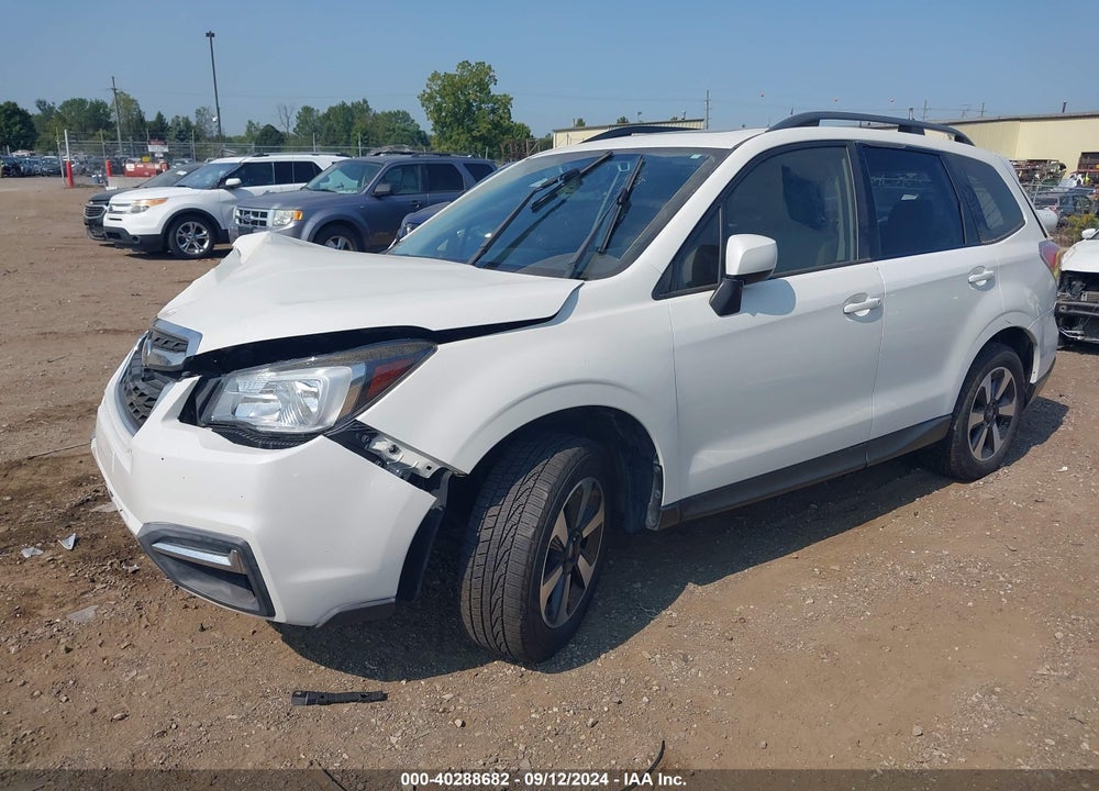 2017 SUBARU FORESTER 2.5I PREMIUM VIN: JF2SJAGC3HH584386