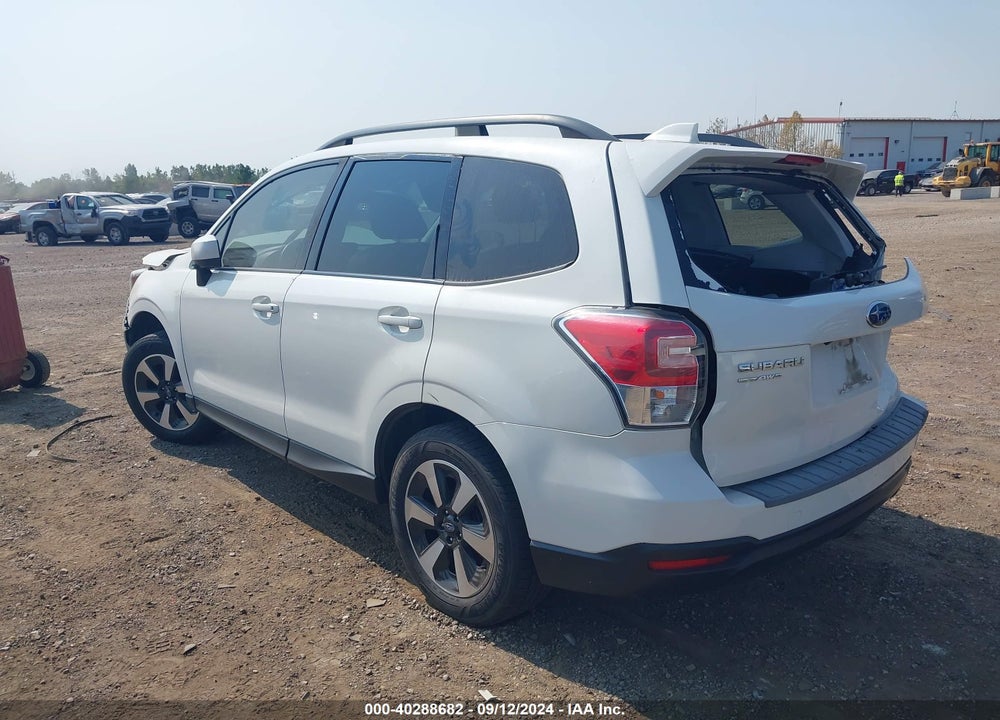 2017 SUBARU FORESTER 2.5I PREMIUM VIN: JF2SJAGC3HH584386