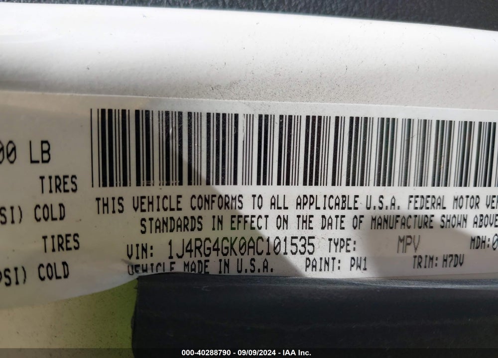 2010 JEEP COMMANDER SPORT VIN: 1J4RG4GK0AC101535