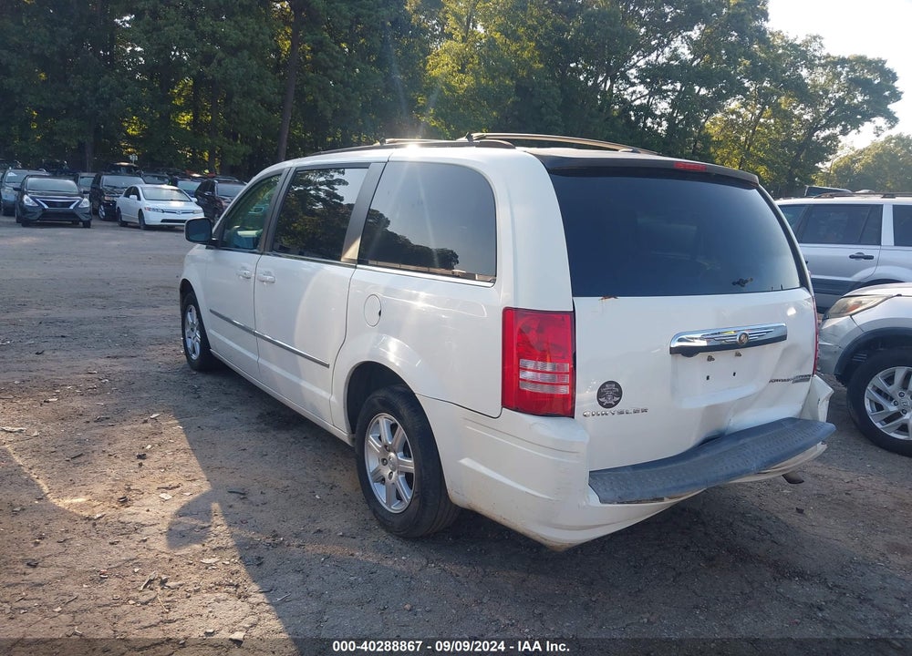 2010 CHRYSLER TOWN & COUNTRY TOURING VIN: 2A4RR5D15AR178176