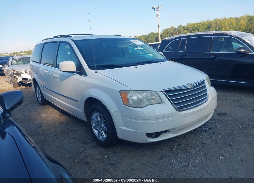2010 CHRYSLER TOWN & COUNTRY TOURING VIN: 2A4RR5D15AR178176