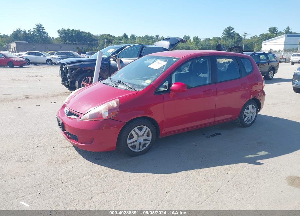 2008 HONDA FIT VIN: JHMGD384X8S020721
