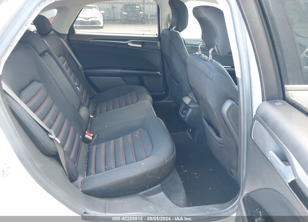 2014 FORD FUSION SE VIN: 3FA6P0HD1ER201478