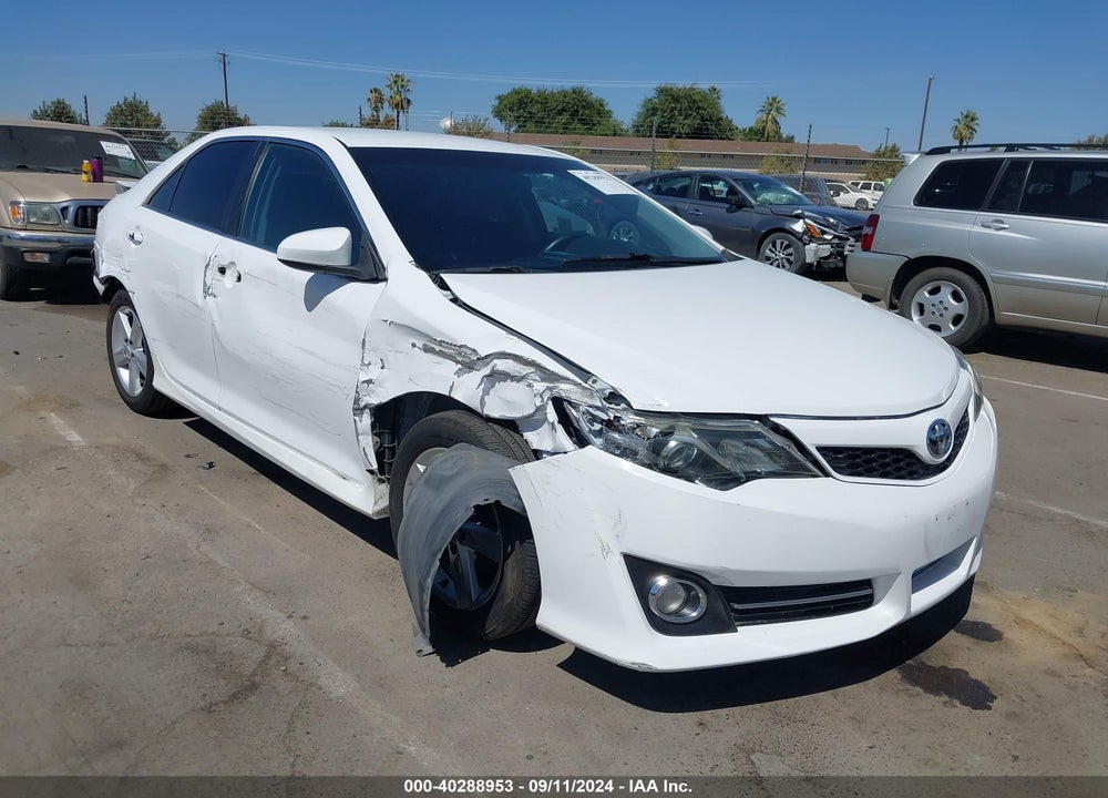 2012 TOYOTA CAMRY SE VIN: 4T1BF1FK5CU138566