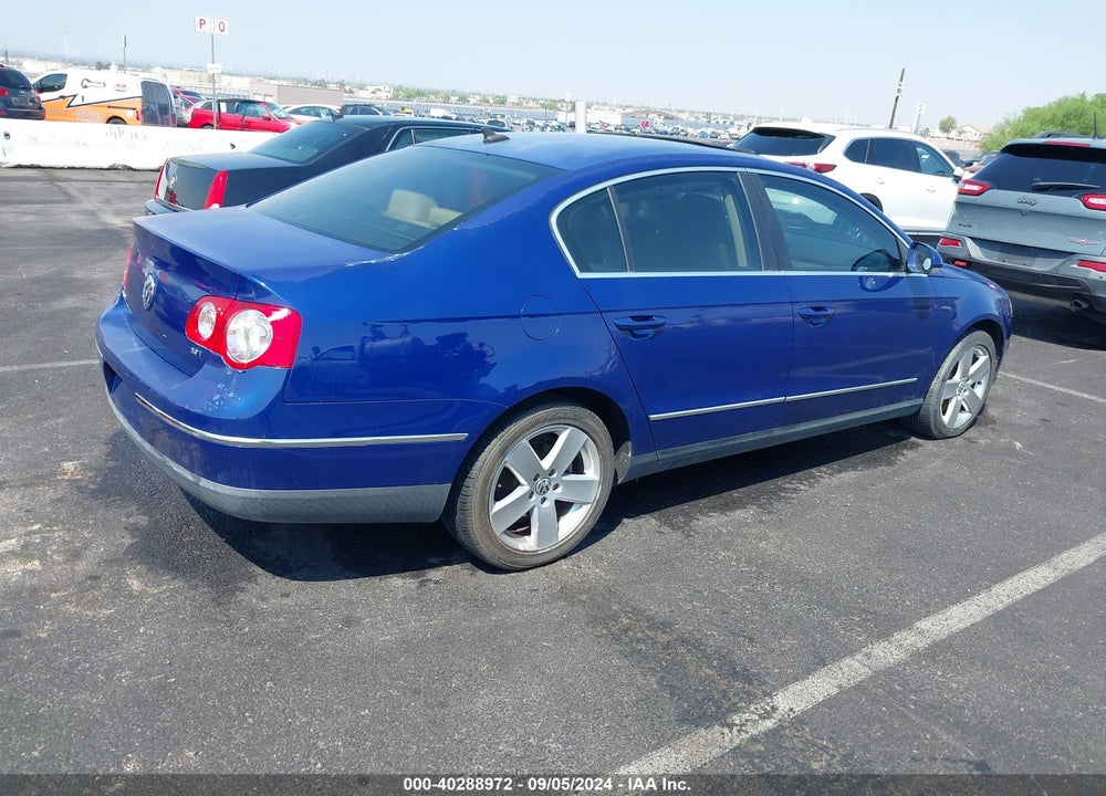 2008 VOLKSWAGEN PASSAT KOMFORT VIN: WVWAK73C68P111605