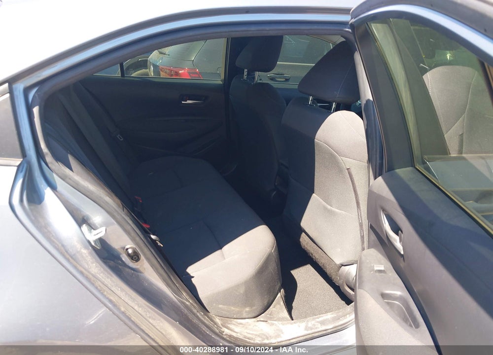 2021 TOYOTA COROLLA LE VIN: JTDEPMAE6MJ118220