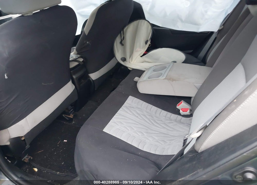 2018 TOYOTA COROLLA LE VIN: 5YFBURHE0JP809197