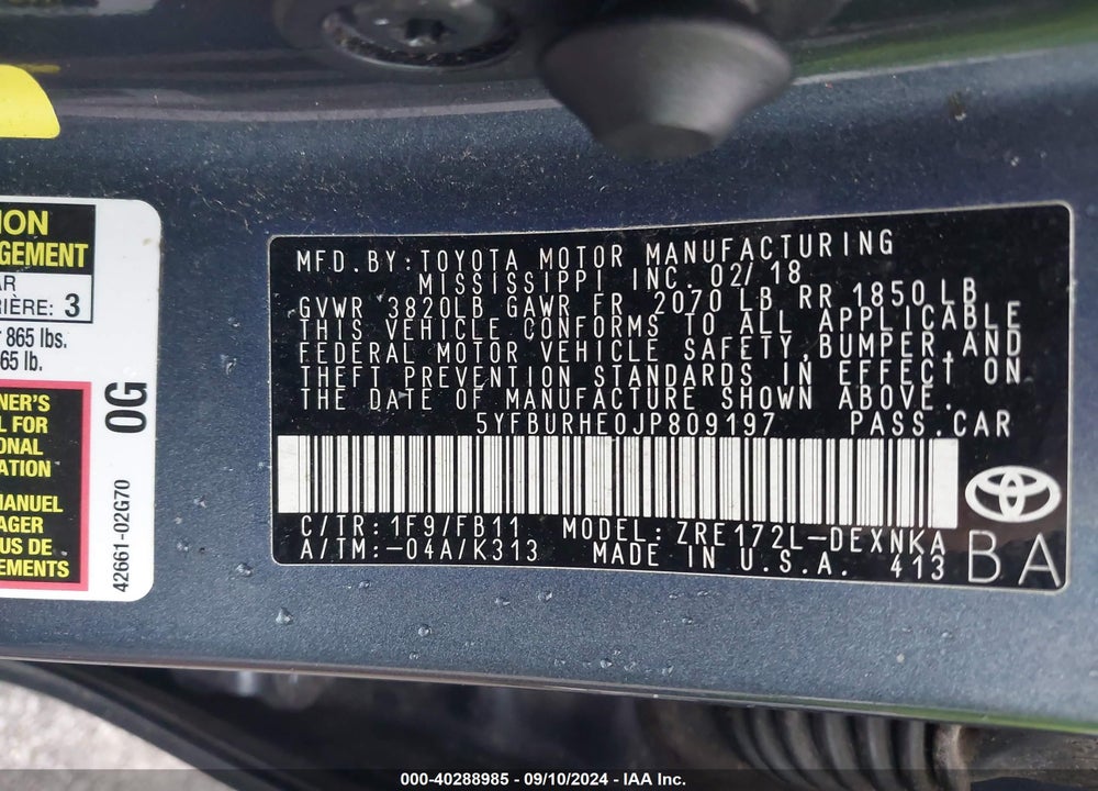 2018 TOYOTA COROLLA LE VIN: 5YFBURHE0JP809197