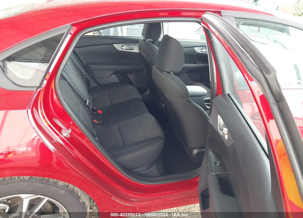 2024 KIA FORTE LXS VIN: 3KPF24AD7RE788373