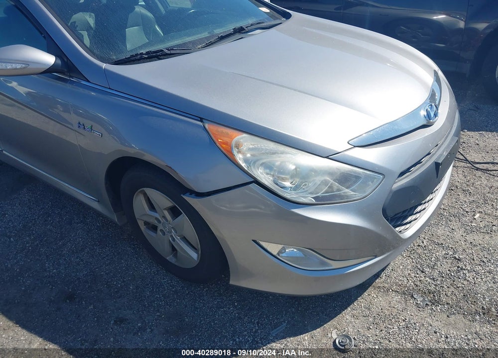 2012 HYUNDAI SONATA HYBRID VIN: KMHEC4A41CA026459