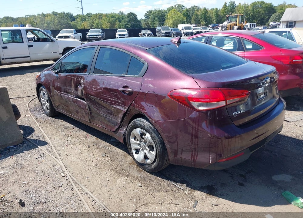 2018 KIA FORTE LX VIN: 3KPFL4A79JE208326