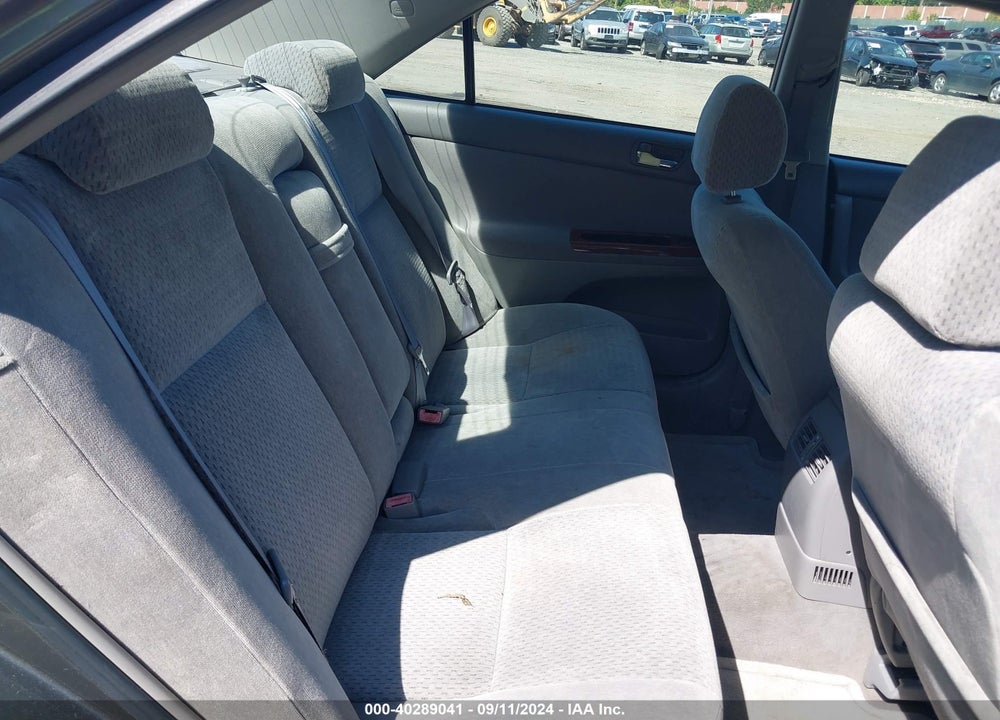 2002 TOYOTA CAMRY XLE VIN: 4T1BE30K62U614118