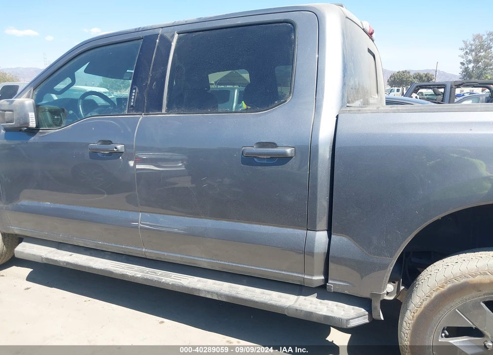 2023 FORD F-150 LIGHTNING LARIAT VIN: 1FTVW1EL5PWG29774