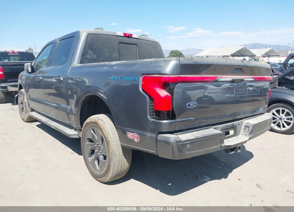 2023 FORD F-150 LIGHTNING LARIAT VIN: 1FTVW1EL5PWG29774